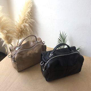 Zip-detail Stitched Tote Bag