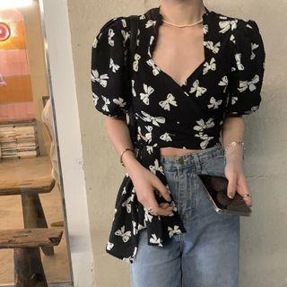 Bow-print Tie-strap Cropped Blouse Black - One Size