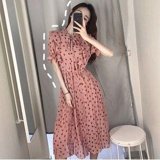 Short-sleeve Dotted Midi A-line Pleated Skirt
