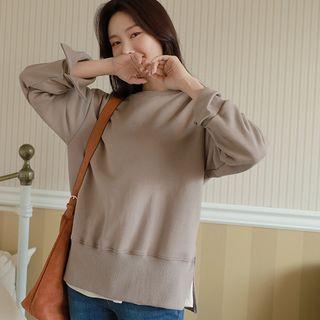 Dip-back Slit-cuff Sweatshirt