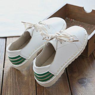 Striped Lace-up Shoes