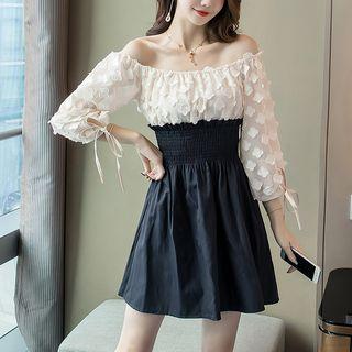 Off-shoulder Flower Applique A-line Dress