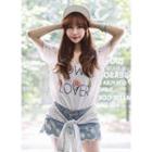 V-neck Lace-trim T-shirt
