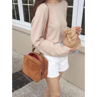 Round-neck Cut-back Knit Top