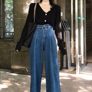 V-neck Knit Shirt / Wide-leg Jeans