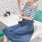 Set:striped Off-shoulder Short-sleeve T-shirt+single Breasted A-line Skirt