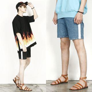 Contrasted Stripe-trim Shorts