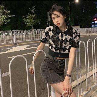 Crewneck Two Tone Plaid Cropped Knit Top Black - One Size