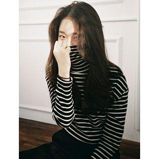 Turtle-neck Striped T-shirt