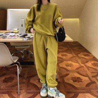 Plain Sweatshirt / Sweatpants / Sweatshorts