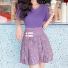Set: Short-sleeve T-shirt + Mini Plaid Pleated Skirt