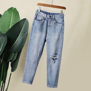 Rose Embroidered Washed Jeans