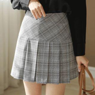 Pleated-hem Miniskirt