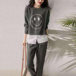 Set: Mock Two-piece Smiley Face Sweatshirt + Sweatpants