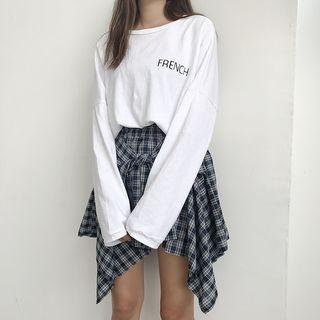 Set: Lettering Long Sleeve T-shirt + Plaid Hanky Hem Skirt