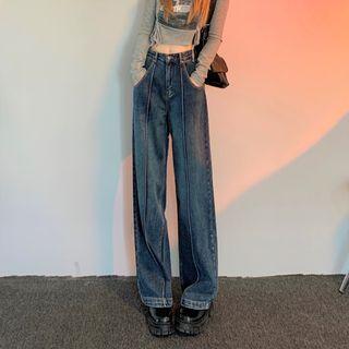 Loose Fit Mid Rise Jeans