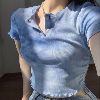 Short-sleeve Tie-dye Henley Crop Top