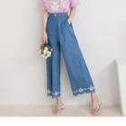 Embroidered Cuff Wide-leg Jeans