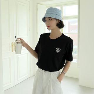 Letter-heart Embroidered T-shirt
