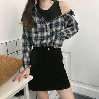 Set : Off Shoulder Long-sleeved Fake Two Piece Plaid Shirt + Denim Skirt