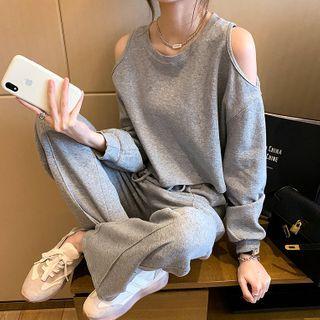 Cold-shoulder Cropped Pullover / Wide-leg Sweatpants