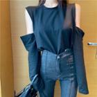 High-waist Slim Fit Jeans / Long-sleeve Off-shoulder Plain T-shirt