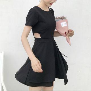 Cutout Short Sleeve A-line Dress