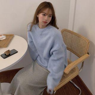 Plaid Sweater / Midi Fitted Skirt