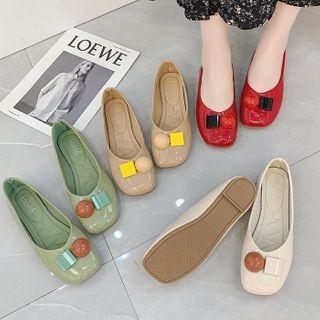Round Accent Square Toe Flats