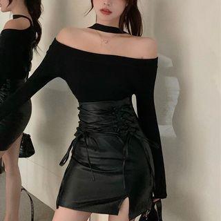 Halter-neck Knit Top / Faux Leather Mini Pencil Skirt