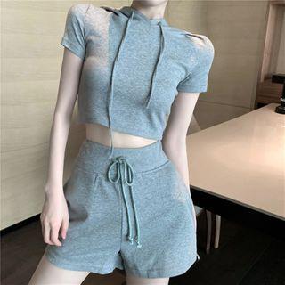 Short-sleeve Hooded Cropped T-shirt / Drawstring Sweatshorts