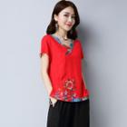Traditional Chinese Short-sleeve Embroidered T-shirt