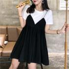 Set: Short Sleeve Plain T-shirt + Spaghetti-strap V-neck A-line Dress Black - One Size