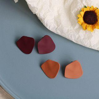 Irregular Flat Ear Stud