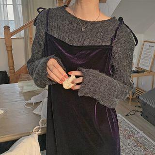 Cutaway-back Crop Sweater
