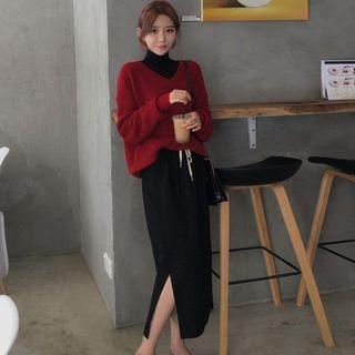 Set: V-neck Loose Sweater + Drawstring Waist Dress