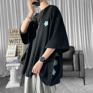 Mock Two-tone Floral Loose-fit T-shirt