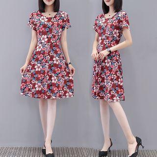Printed Short-sleeve A-line Dress (various Designs)