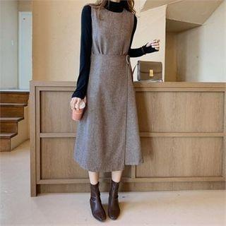 Sleeveless Tie-side Herringbone Wrap Dress