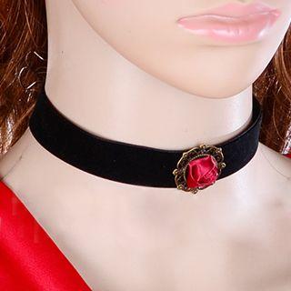 Rosette Choker