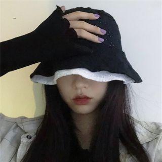 Flower Eyelet Bucket Hat