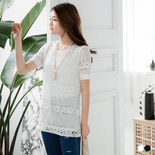 Short-sleeve Necklace Lace Top