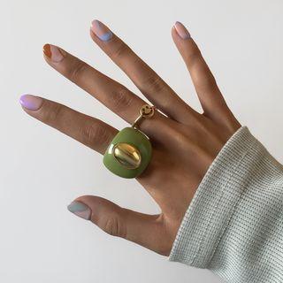 Set: Acrylic / Smiley Alloy Ring 2405 - Gold & Green - One Size