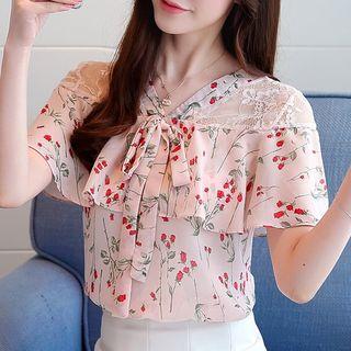 Floral Lace Trim Short-sleeve Blouse