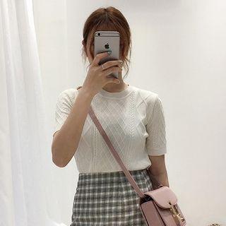 Short Sleeve Knit Sweater