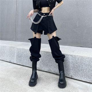 Detachable Buckled Denim Shorts / Chain Belt