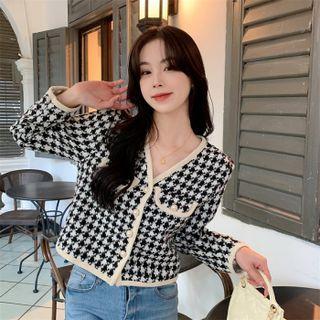 V-neck Printed Jacket