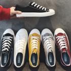 Classic Lace-up Canvas Sneakers