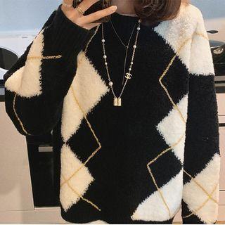 Round Neck Argyle Sweater Black - M
