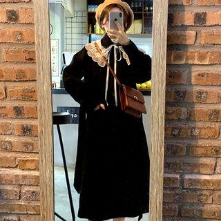 Lace Collar Single-breasted Coat